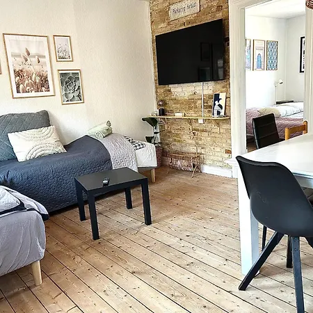 Cozy 2-room Apartment, Close To The Center K 3 - 2 Th *