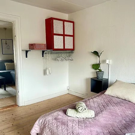 Cozy 2-room Apartment, Close To The Center K 3 - 2 Th شقة *